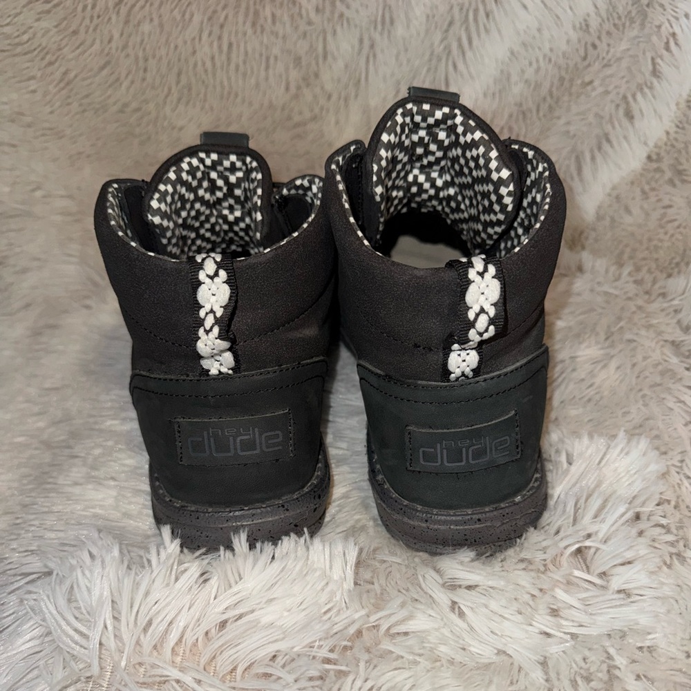 Hey Dudes Suede Boots - Picture 2 of 6
